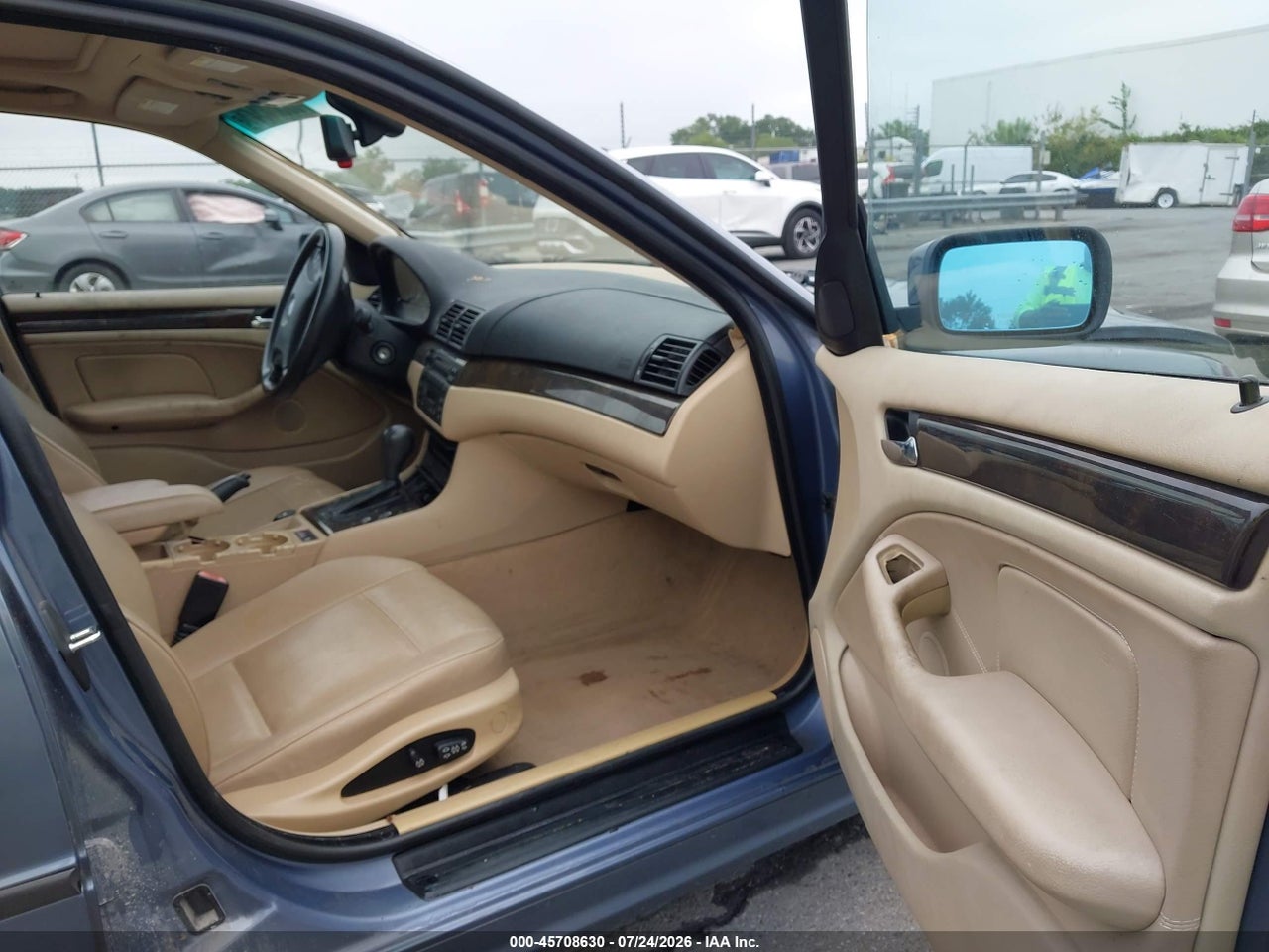 2003 BMW 325I · 5/11