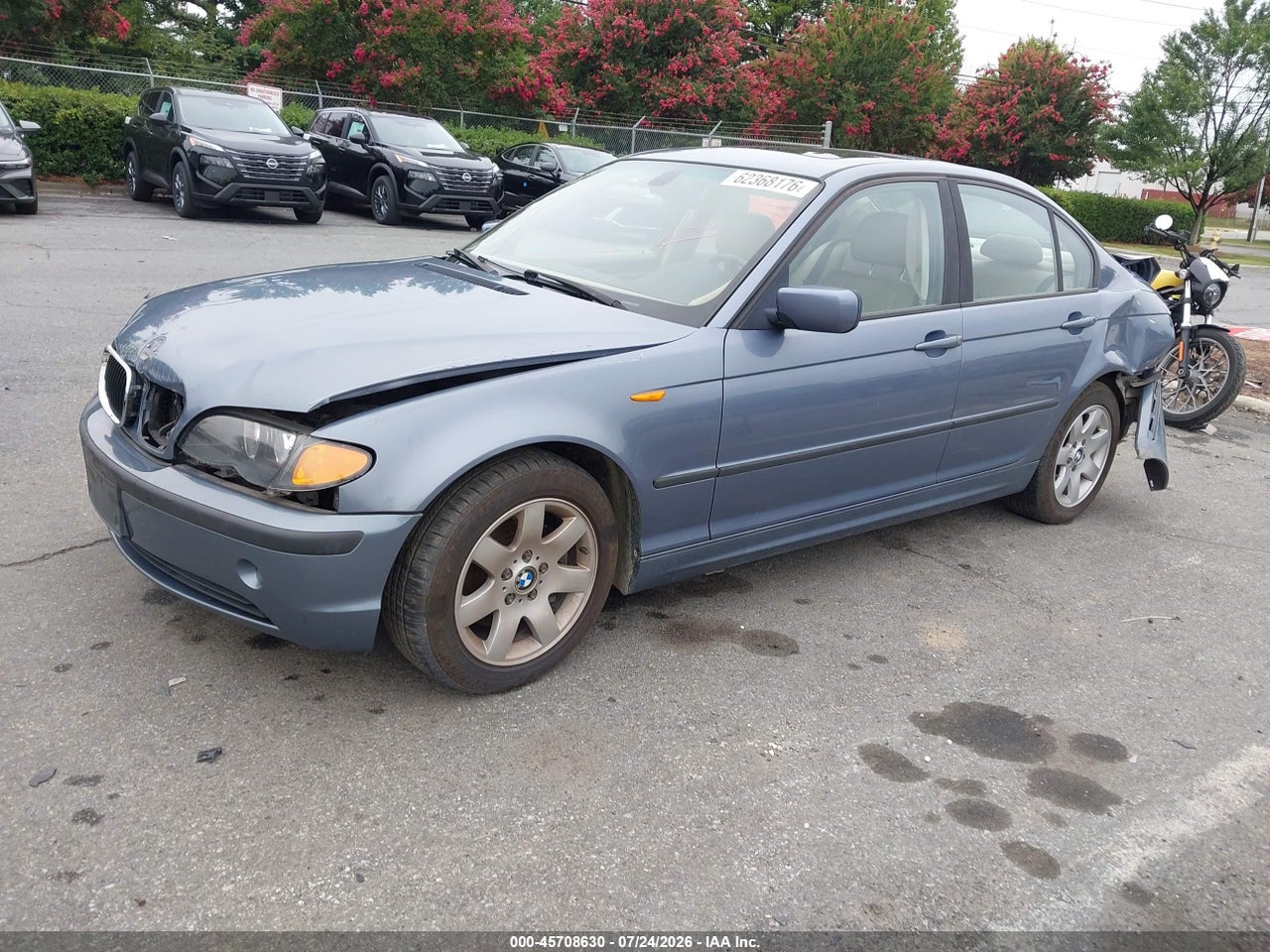2003 BMW 325I · 2/11