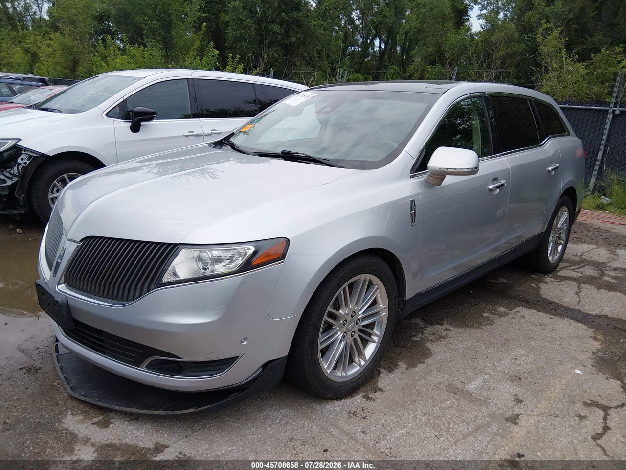 2014 LINCOLN MKT ECOBOOST · 2/11