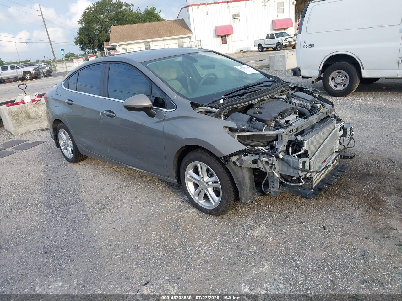 1G1BE5SM8J7****** · 2018 CHEVROLET CRUZE LT AUTO
