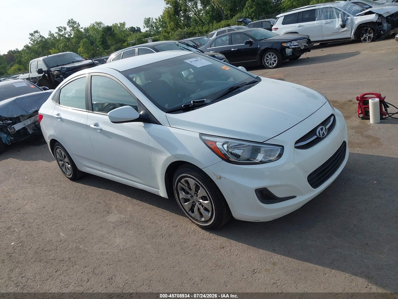 KMHCT4AE0GU****** · 2016 HYUNDAI ACCENT SE