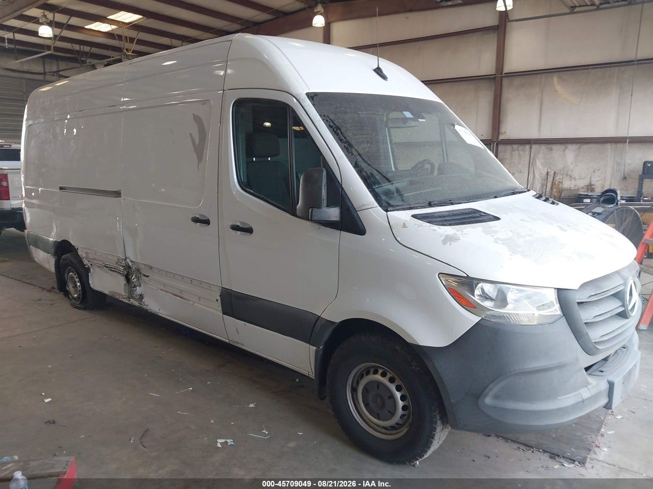WD4PF1CD4KP****** · 2019 MERCEDES-BENZ SPRINTER 2500 HIGH ROOF V6