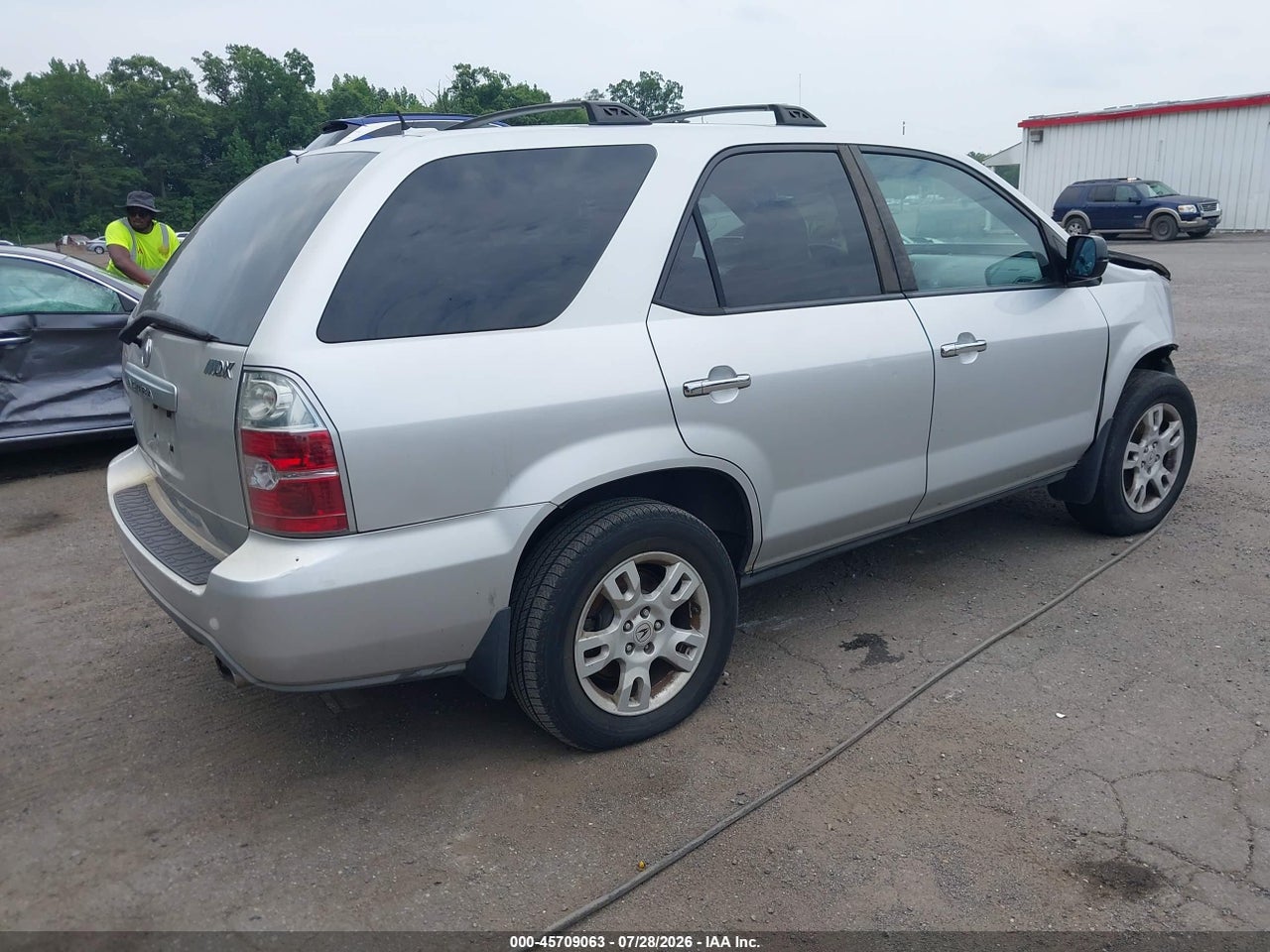 2HNYD18996H****** · 2006 ACURA MDX · 4/11