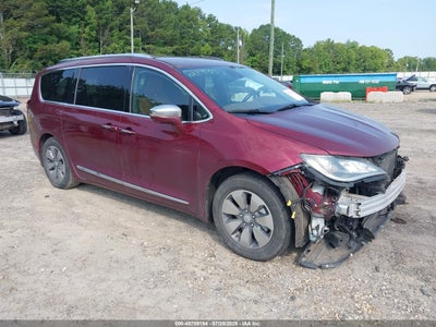 2C4RC1N70JR****** · 2018 CHRYSLER PACIFICA HYBRID LIMITED