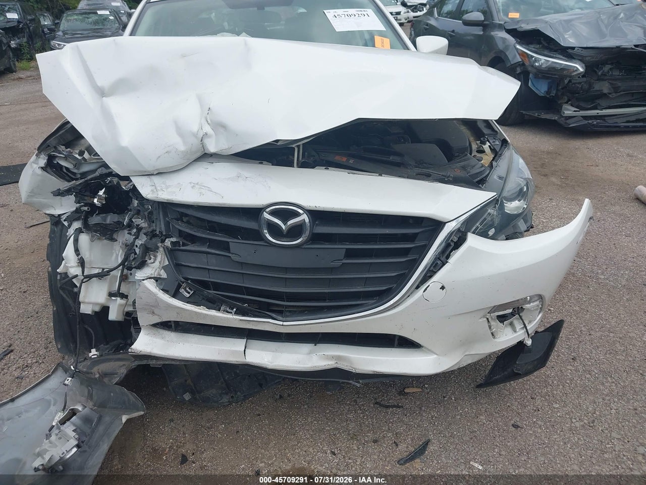2016 MAZDA MAZDA3 I SPORT · 6/10