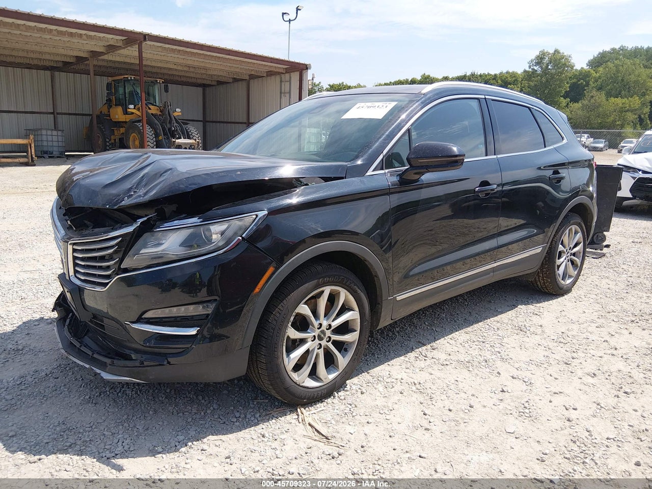 5LMCJ2D97GU****** · 2016 LINCOLN MKC SELECT · 2/11