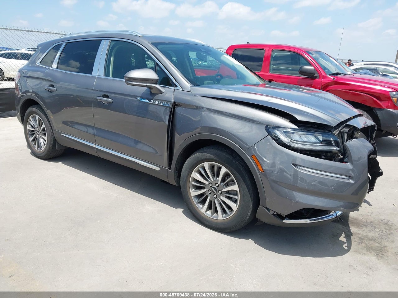 2LMPJ6J93PB****** · 2023 LINCOLN NAUTILUS STANDARD