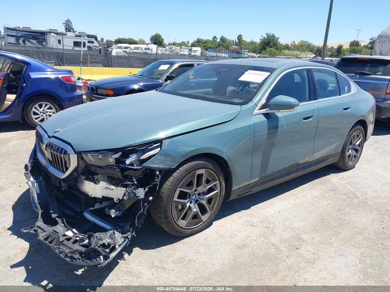 2024 BMW I5 EDRIVE40 · 2/11