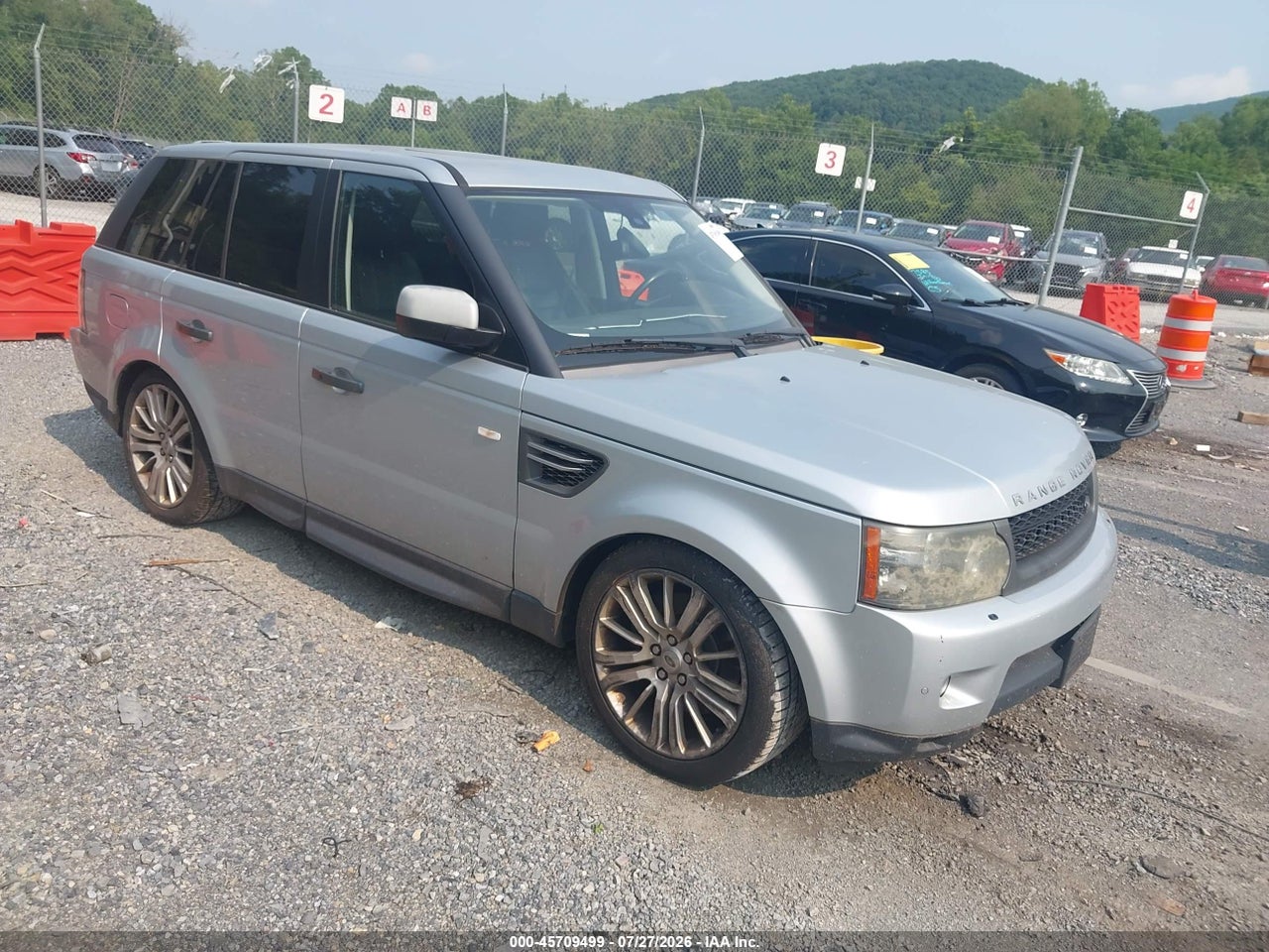 SALSK2D45BA****** · 2011 LAND ROVER RANGE ROVER SPORT HSE