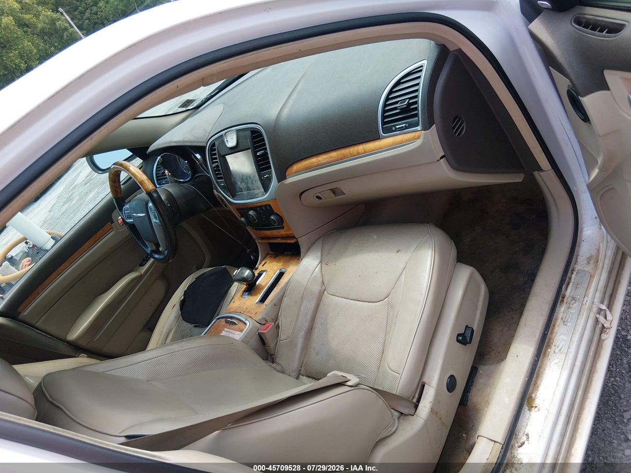 2C3CCAEG7EH****** · 2014 CHRYSLER 300C   · 5/11