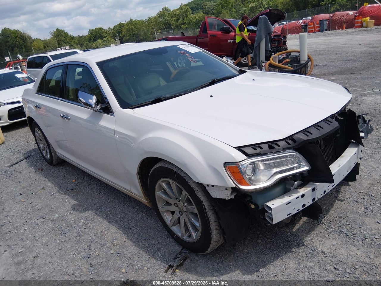 2C3CCAEG7EH****** · 2014 CHRYSLER 300C