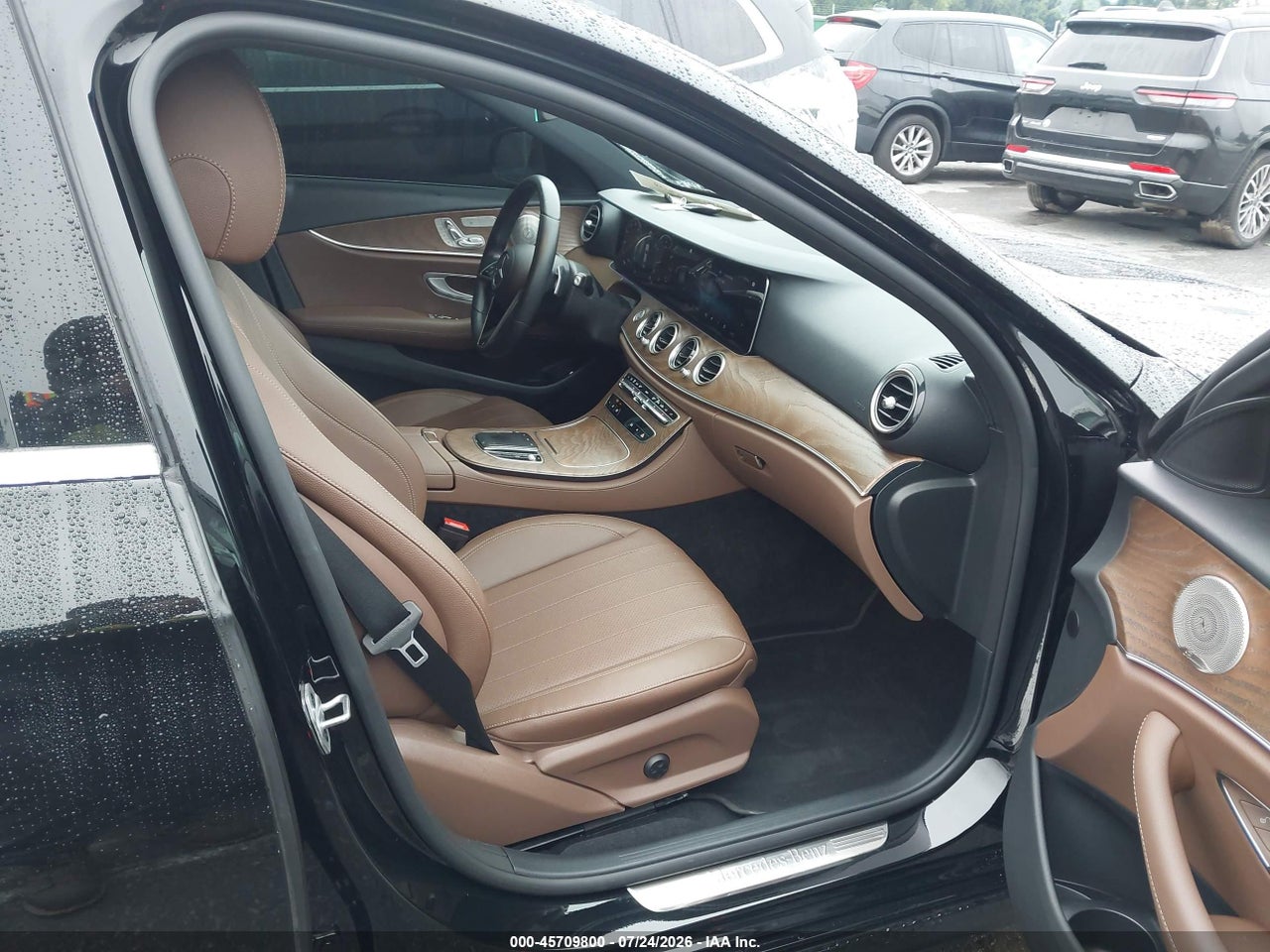 2021 MERCEDES-BENZ E 350 · 5/11