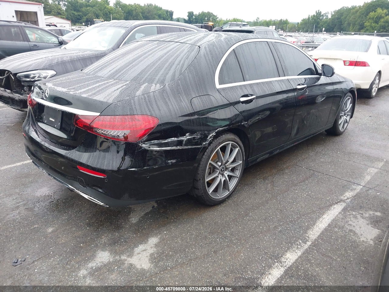 2021 MERCEDES-BENZ E 350 · 4/11