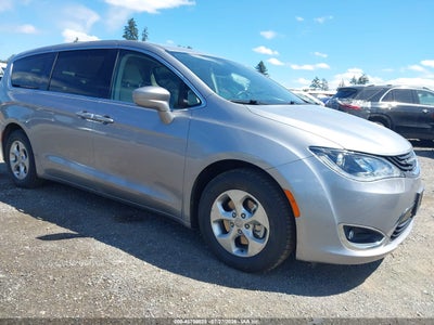2017 CHRYSLER PACIFICA HYBRID TOURING PLUS