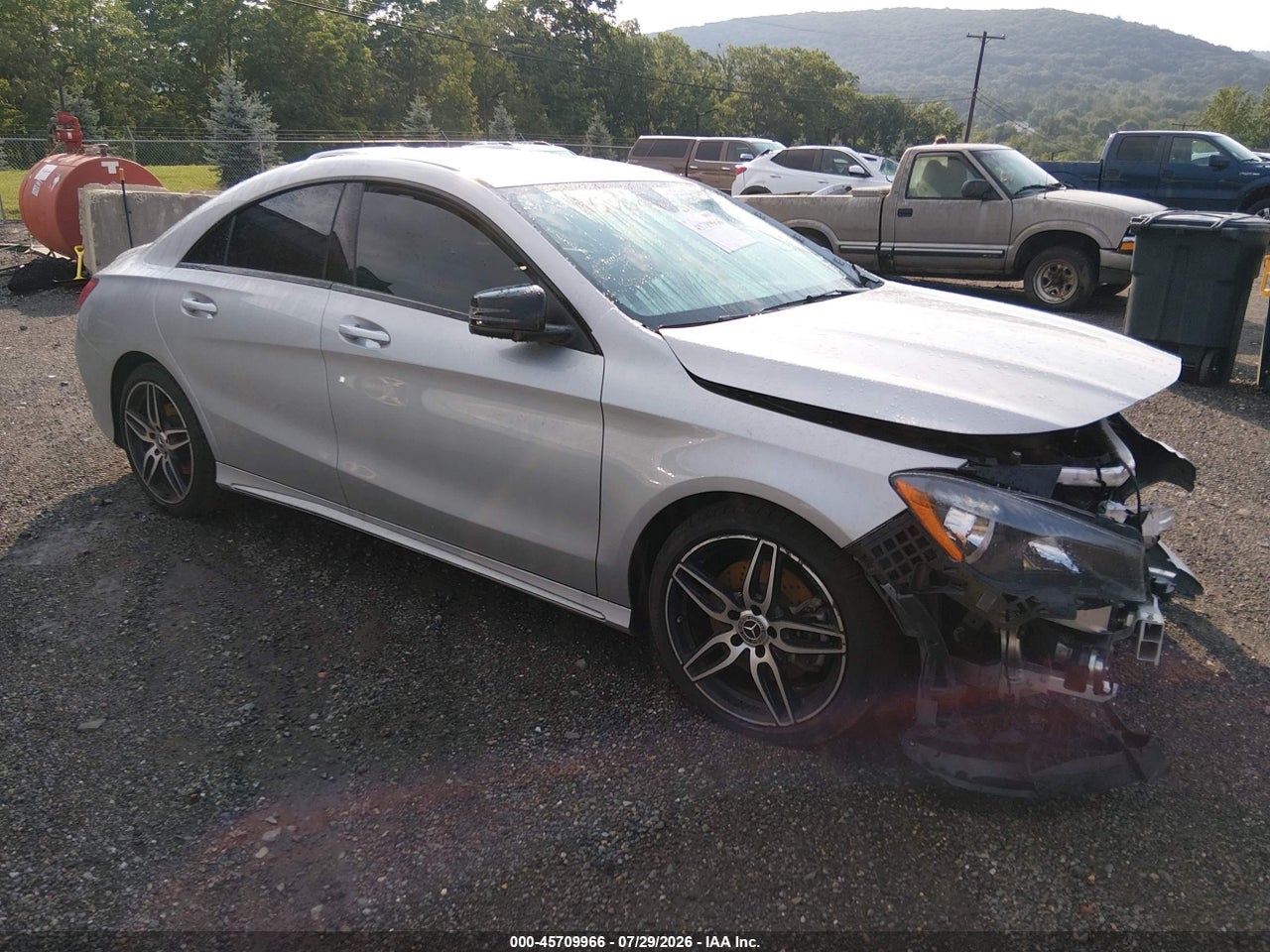 WDDSJ4GB8KN****** · 2019 MERCEDES-BENZ CLA 250 4MATIC