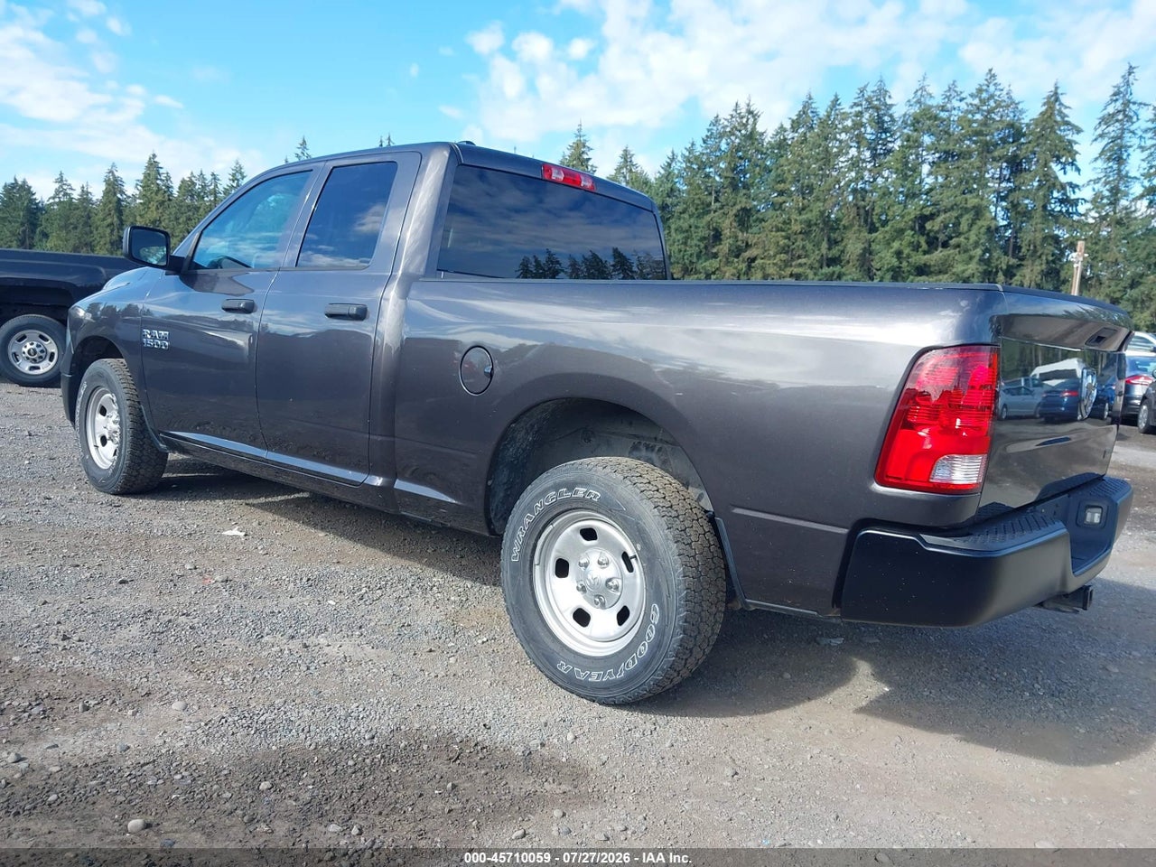 2017 RAM 1500 TRADESMAN  4X2 6'4 BOX · 3/11