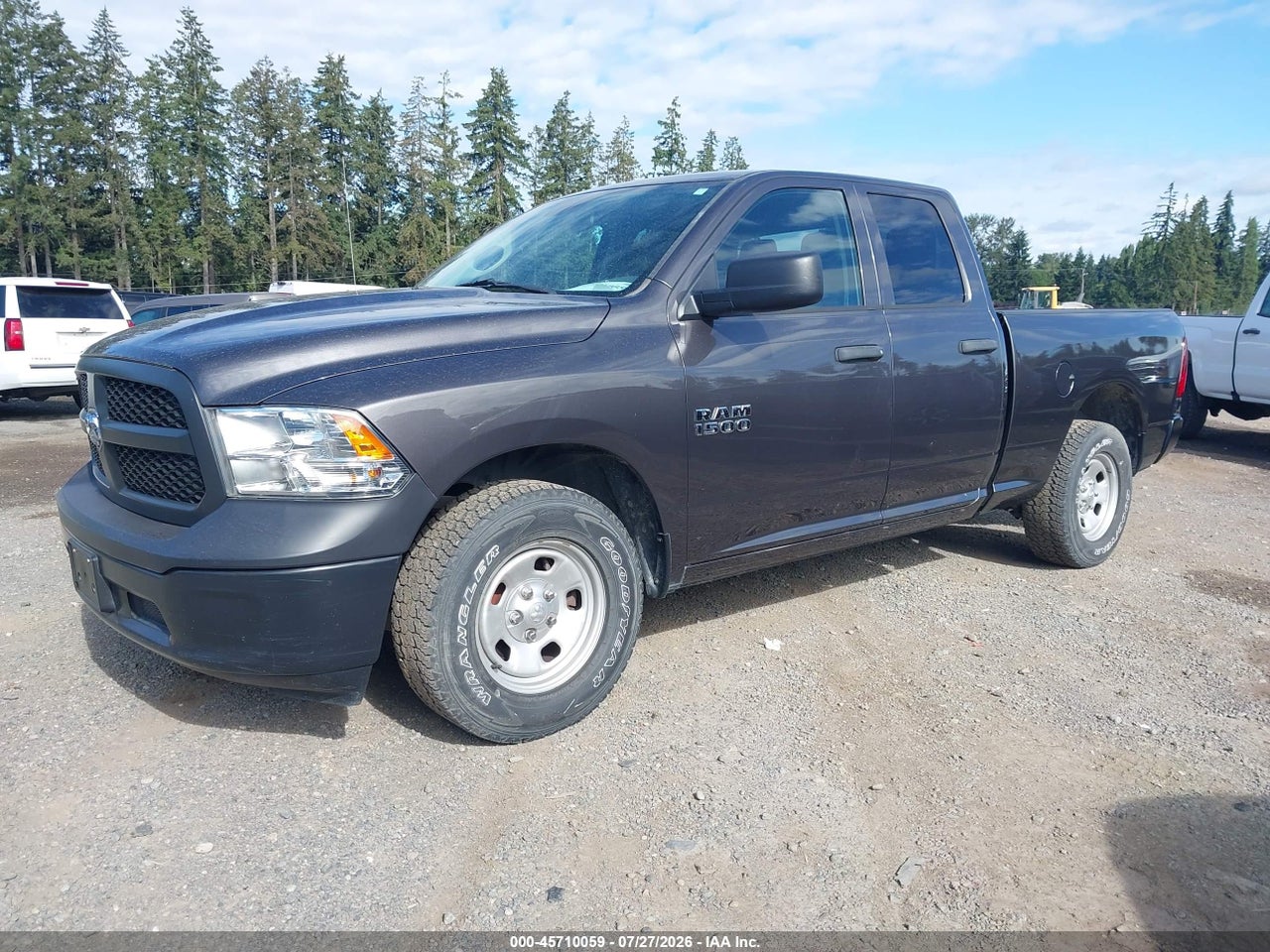 2017 RAM 1500 TRADESMAN  4X2 6'4 BOX · 2/11
