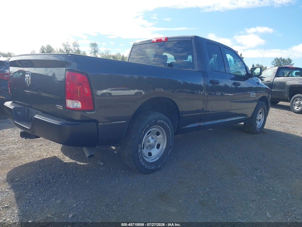 2017 RAM 1500 TRADESMAN  4X2 6'4 BOX · 4/11