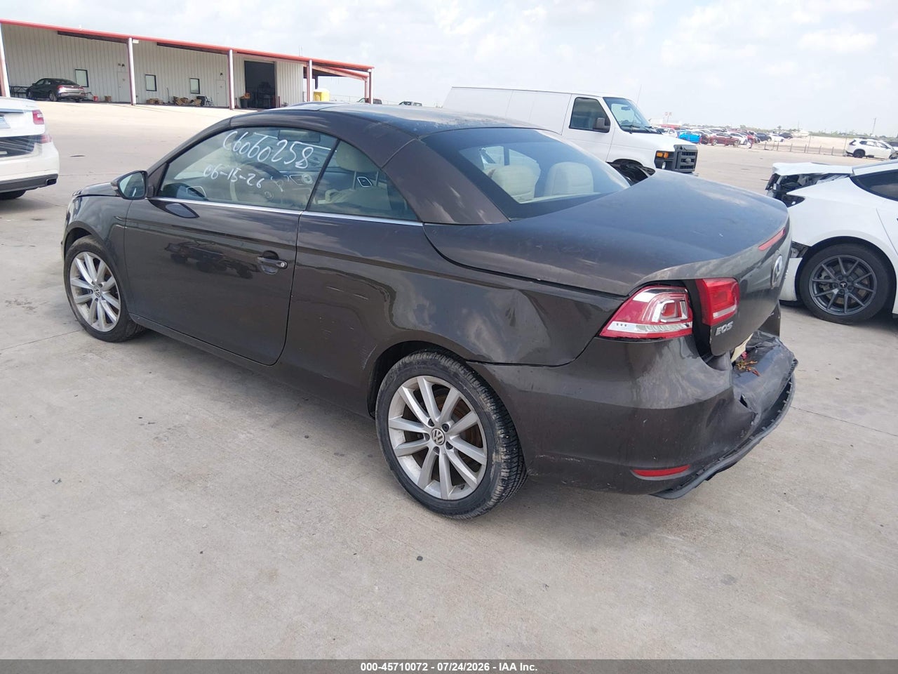 2012 VOLKSWAGEN EOS KOMFORT · 3/11