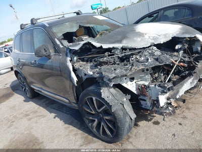 YV4A22PL4K1****** · 2019 VOLVO XC90 T6 INSCRIPTION