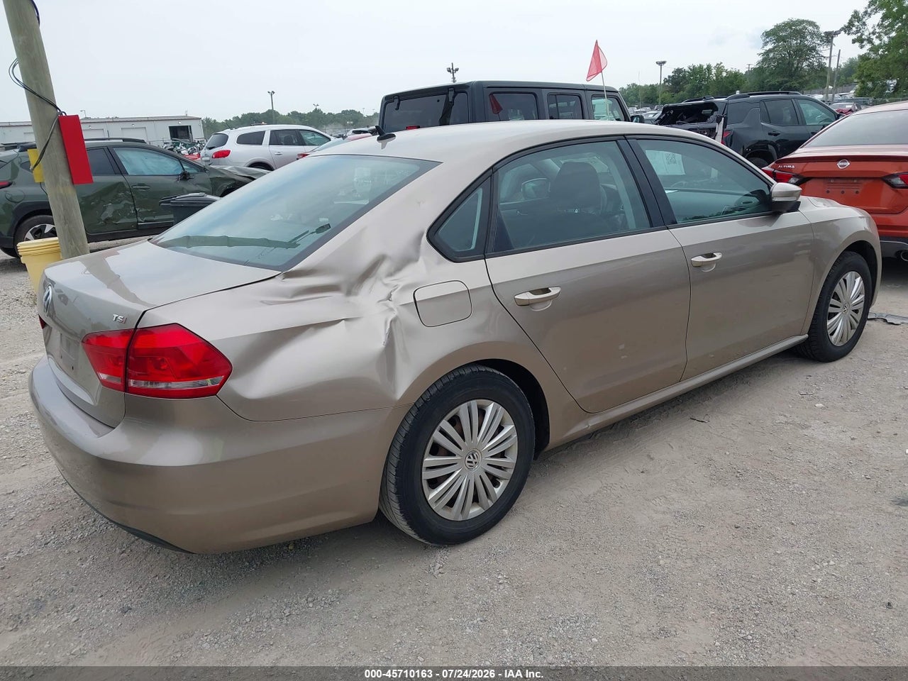 2015 VOLKSWAGEN PASSAT 1.8T S · 4/11