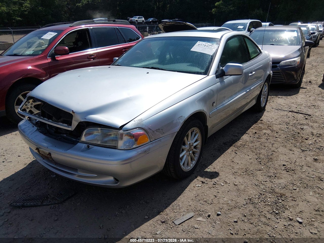 YV1NK56D9XJ****** · 1999 VOLVO C70 LT · 2/11
