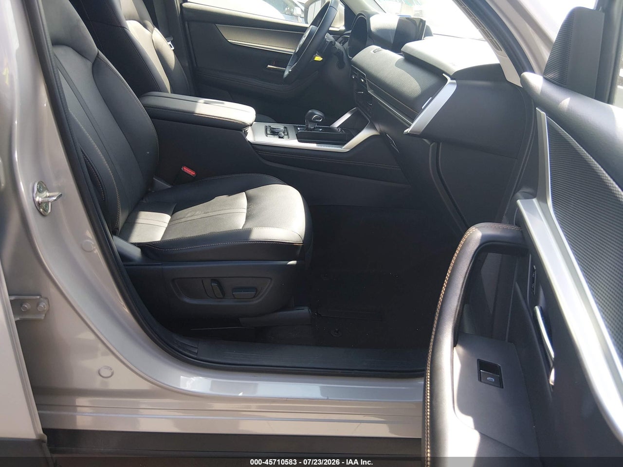 2025 MAZDA CX-90 3.3 TURBO PREFERRED PACKAGE · 5/11
