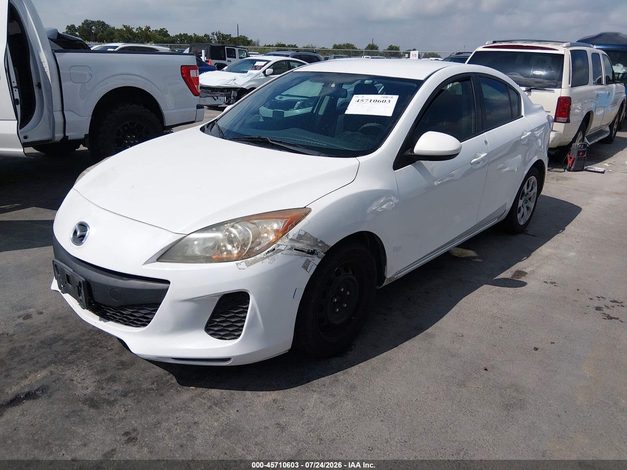 2012 MAZDA MAZDA3 I SPORT · 2/11