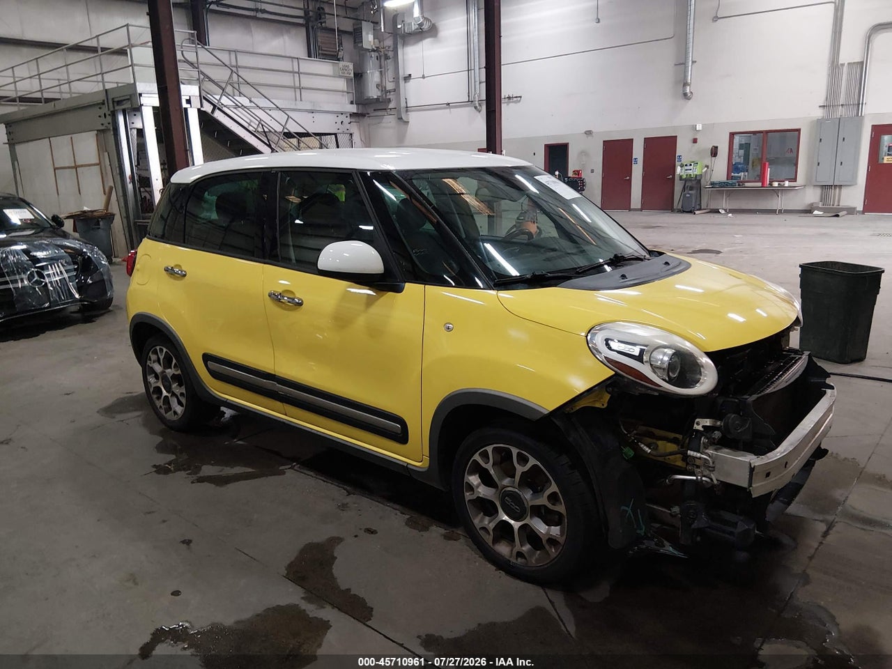 ZFBCFADH4FZ****** · 2015 FIAT 500L TREKKING