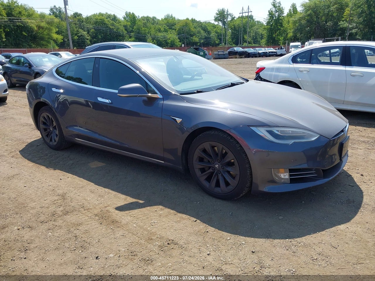 5YJSA1E21JF****** · 2018 TESLA MODEL S 100D/75D/P100D