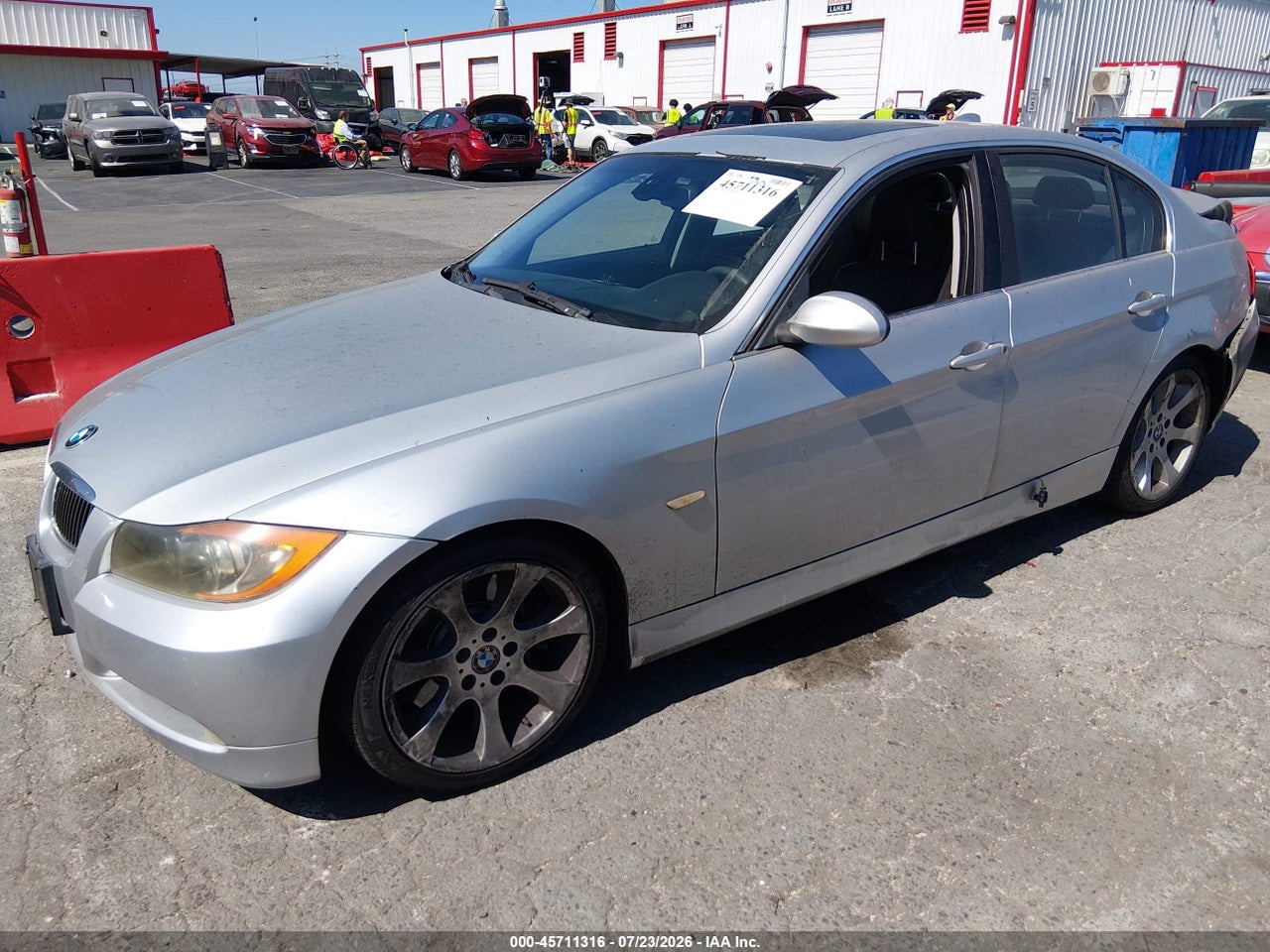 WBAVB73527K****** · 2007 BMW 335I   · 2/11
