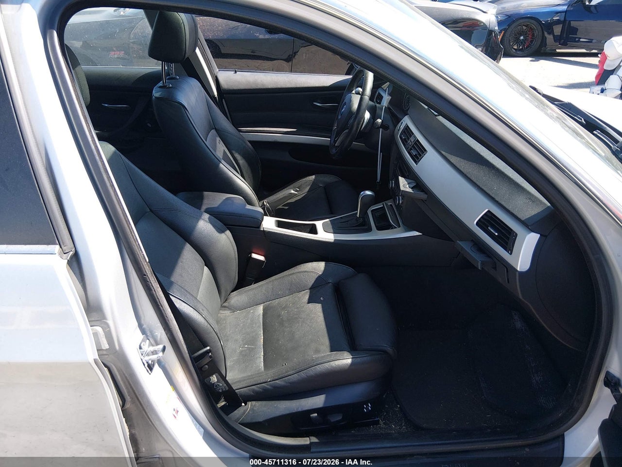 WBAVB73527K****** · 2007 BMW 335I   · 5/11
