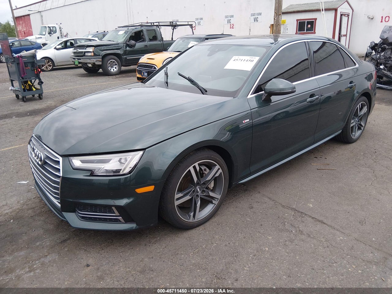 2017 AUDI A4 PREMIUM PLUS · 2/11
