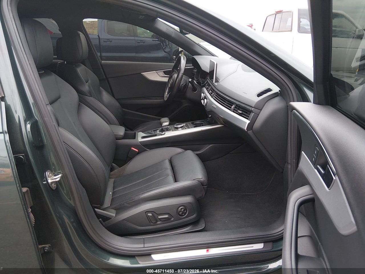 2017 AUDI A4 PREMIUM PLUS · 5/11