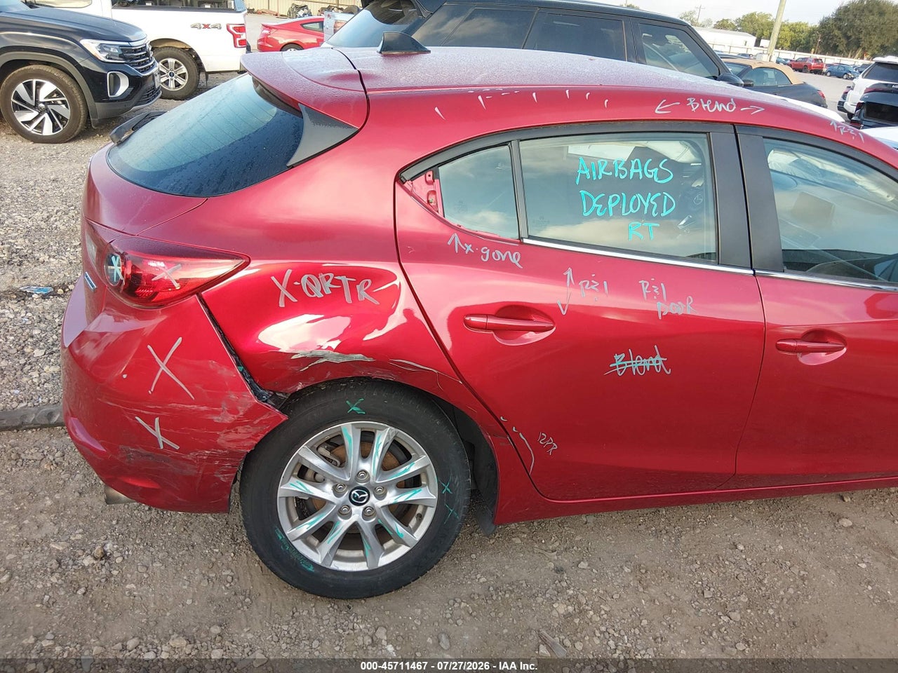 2018 MAZDA MAZDA3 TOURING · 6/11