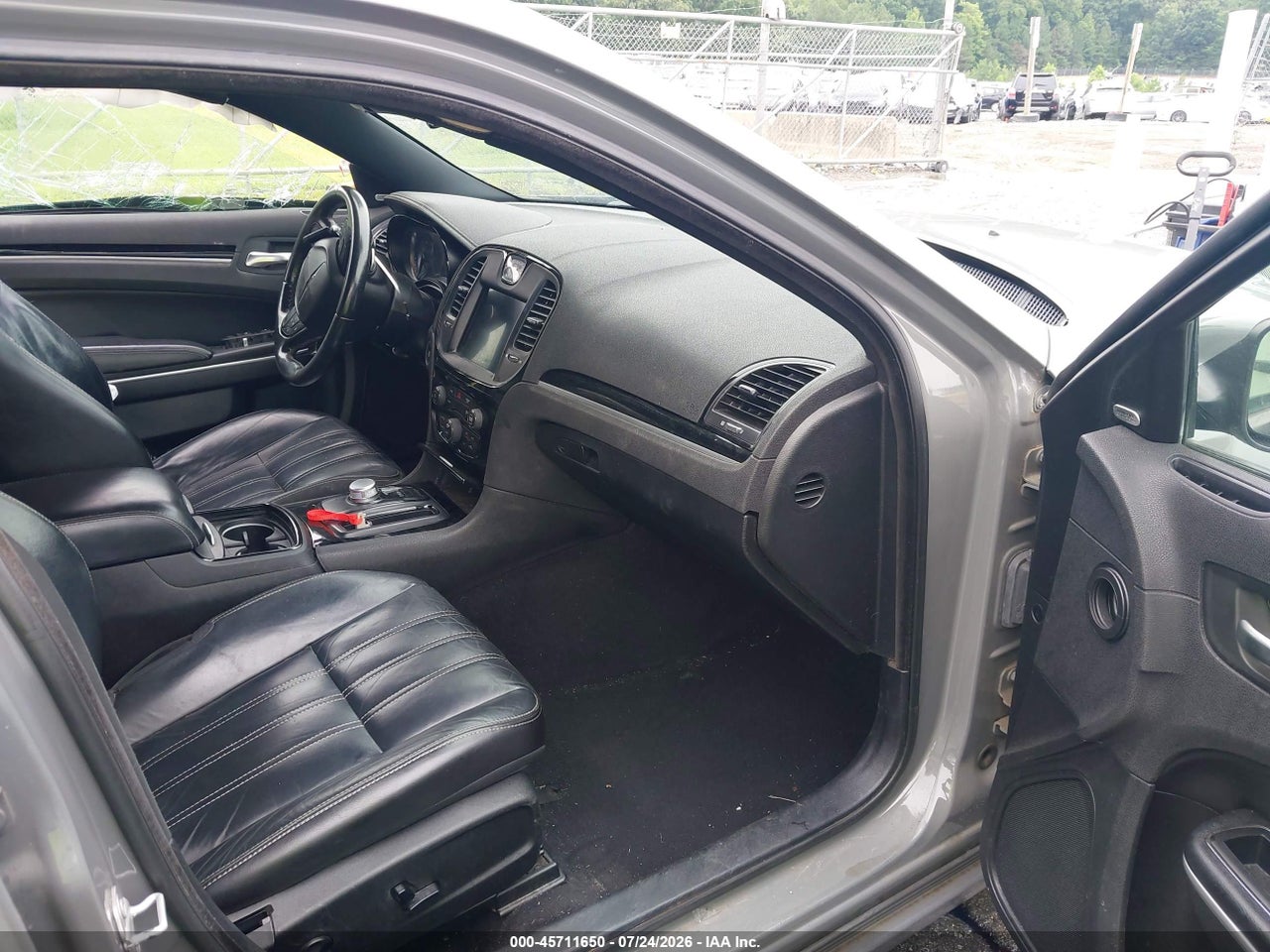 2019 CHRYSLER 300 300S · 5/11
