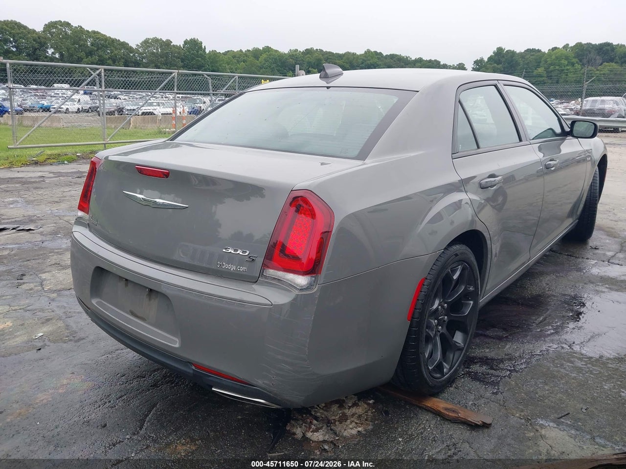 2019 CHRYSLER 300 300S · 4/11