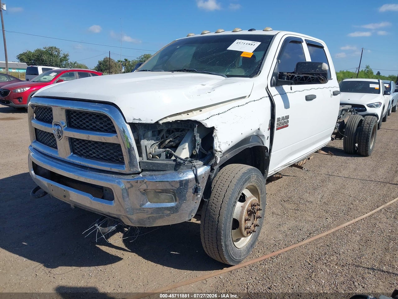 2017 RAM 5500 CHASSIS TRADESMAN/SLT/LARAMIE · 2/4