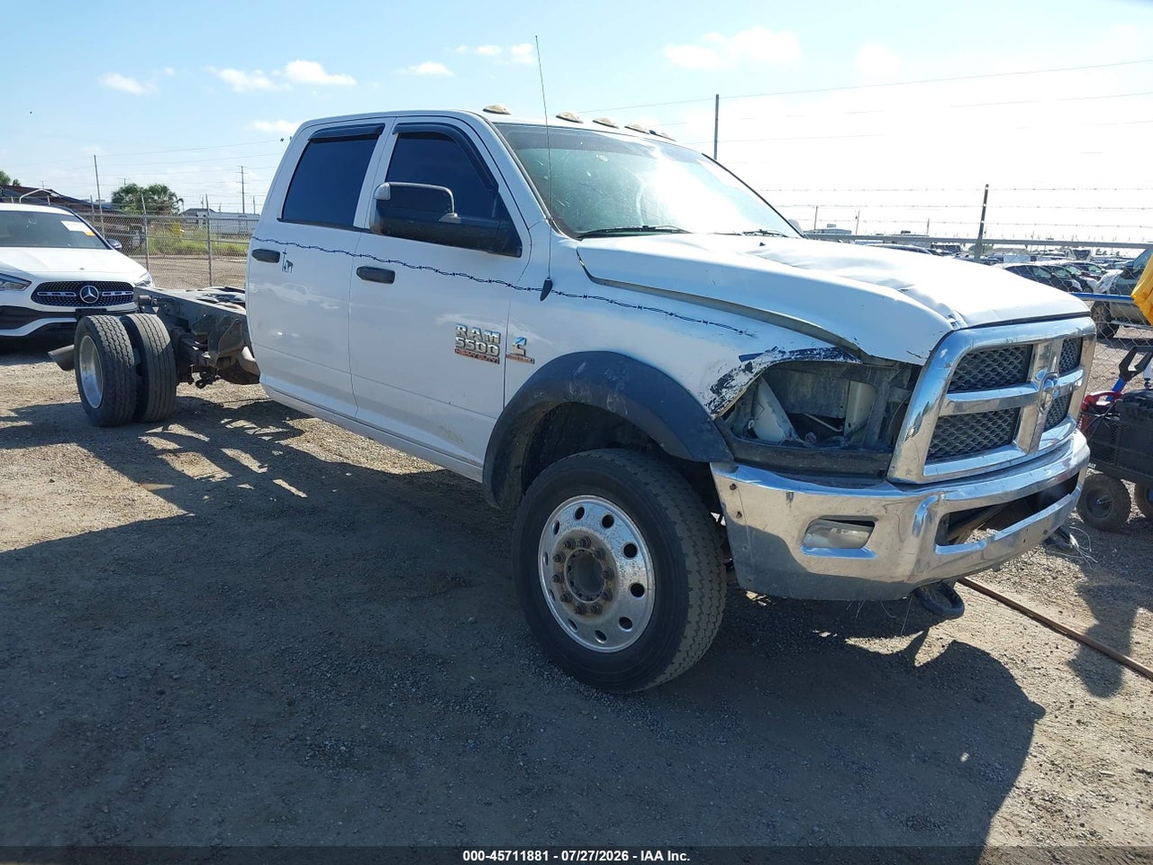 2017 RAM 5500 CHASSIS TRADESMAN/SLT/LARAMIE