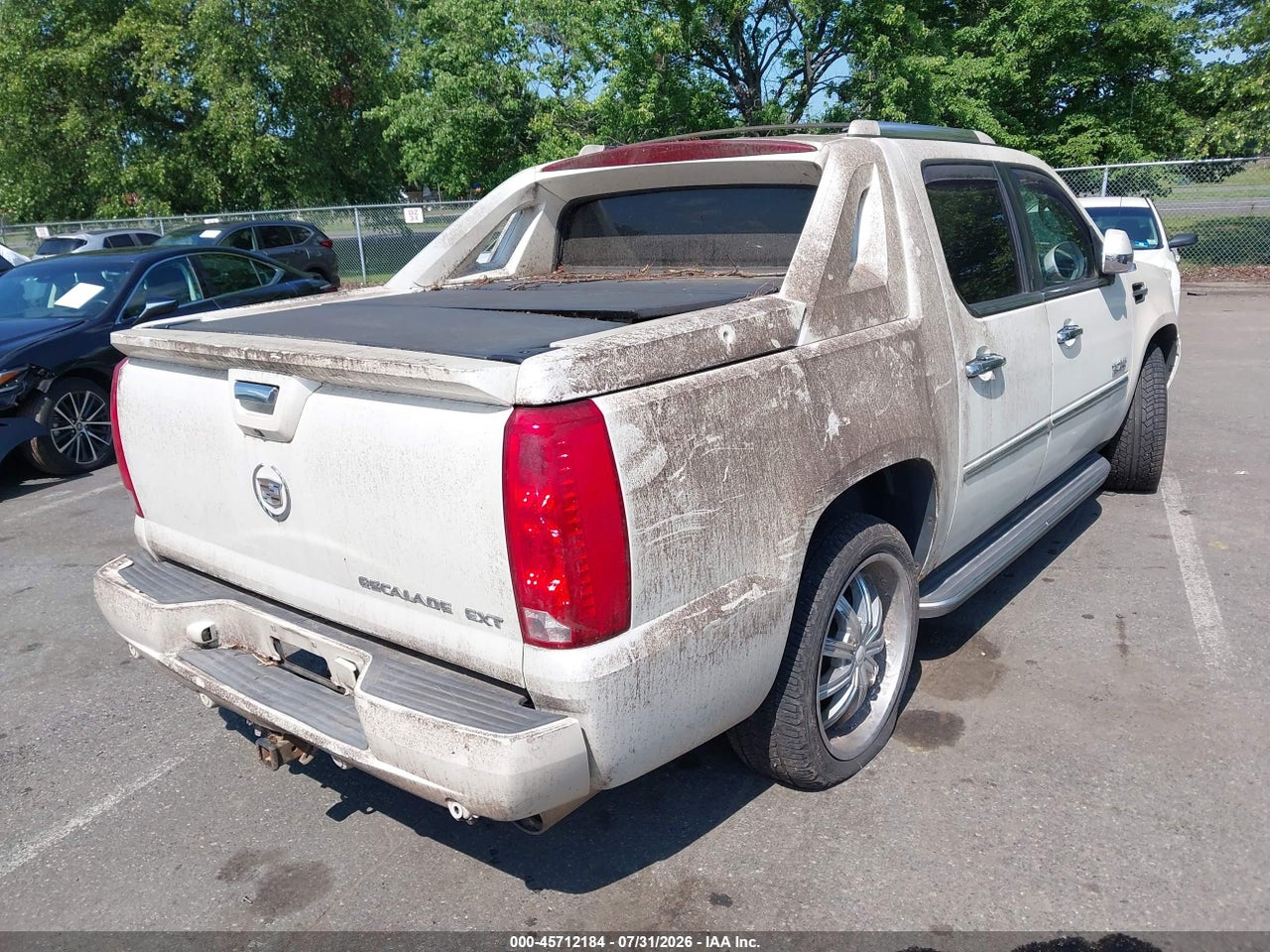 2007 CADILLAC ESCALADE EXT · 4/11