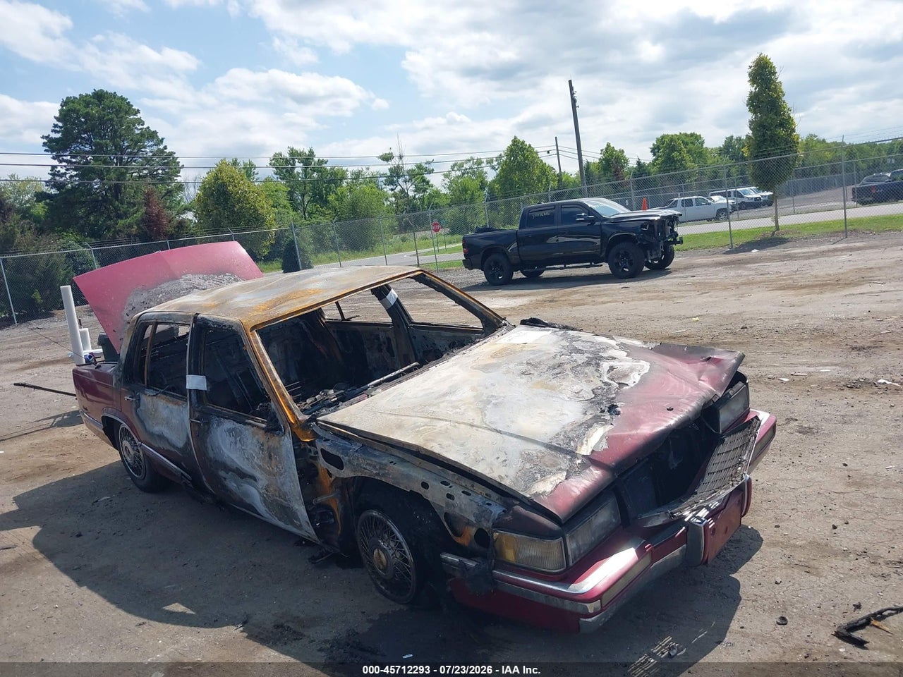 1G6CD53BXN4****** · 1992 CADILLAC DEVILLE