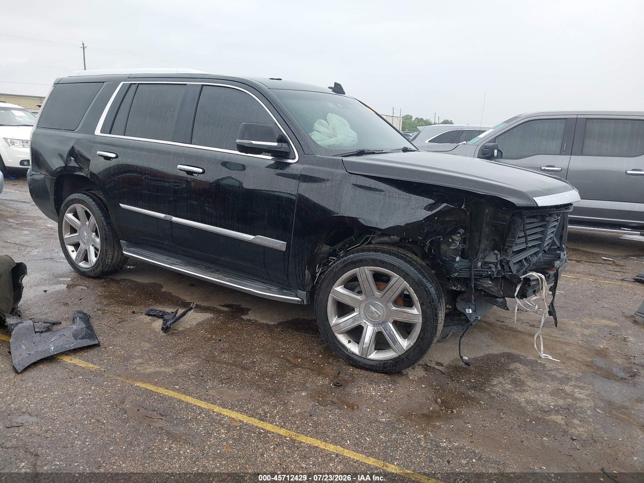 1GYS3BKJ6JR****** · 2018 CADILLAC ESCALADE LUXURY