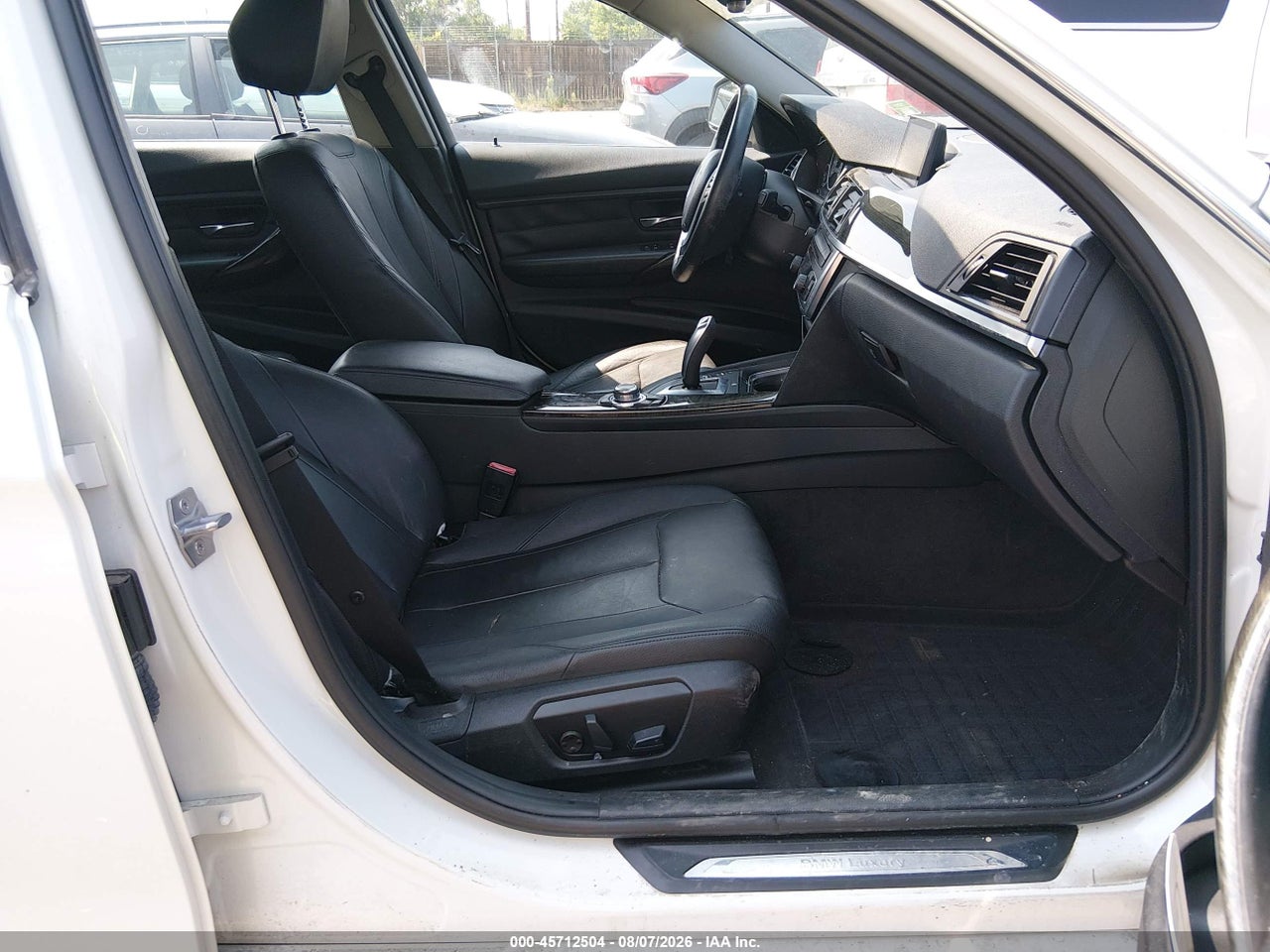 2013 BMW 328I XDRIVE · 5/11