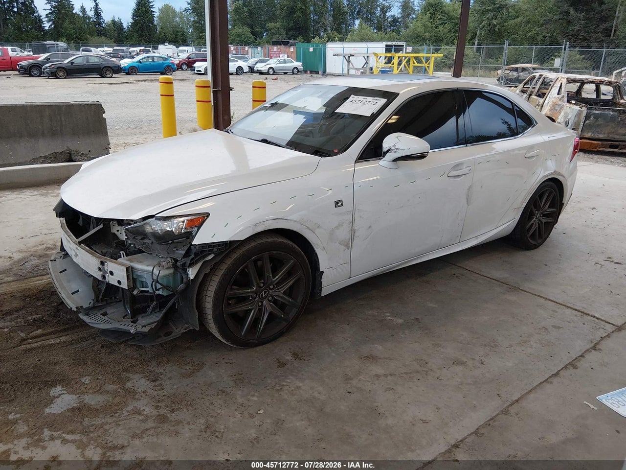 2016 LEXUS IS 200T · 2/11