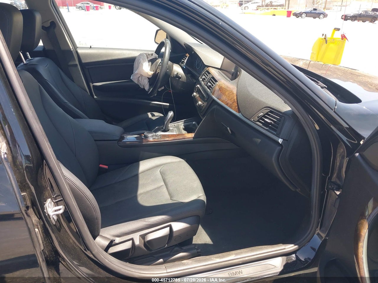 2015 BMW 320I · 5/11