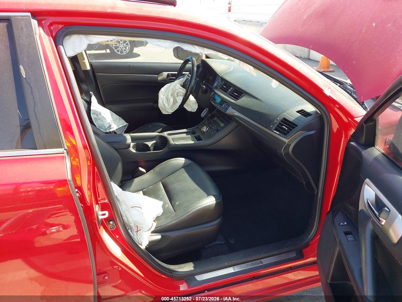 2016 LEXUS CT 200H · 5/11