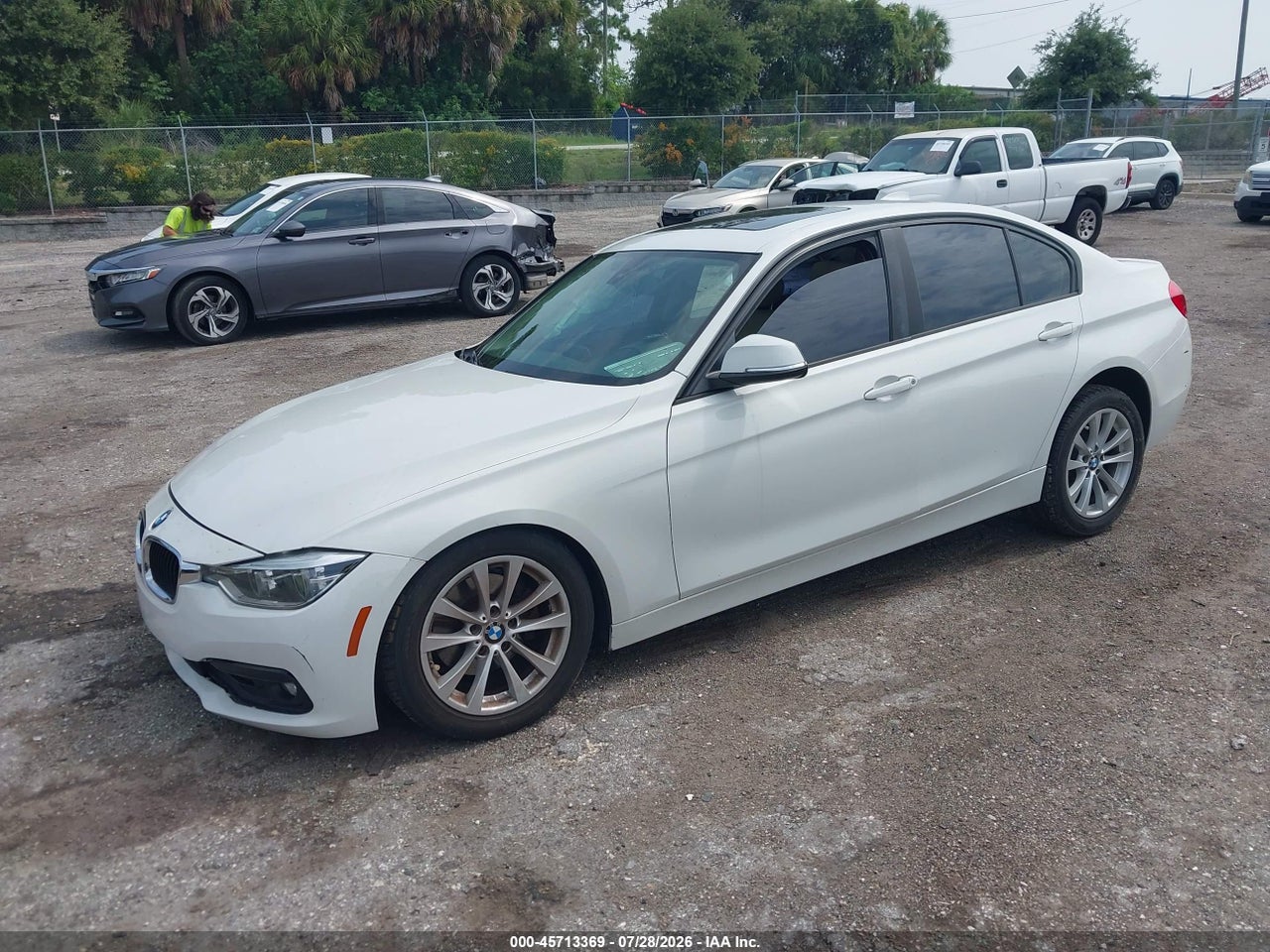 2018 BMW 320I · 2/11
