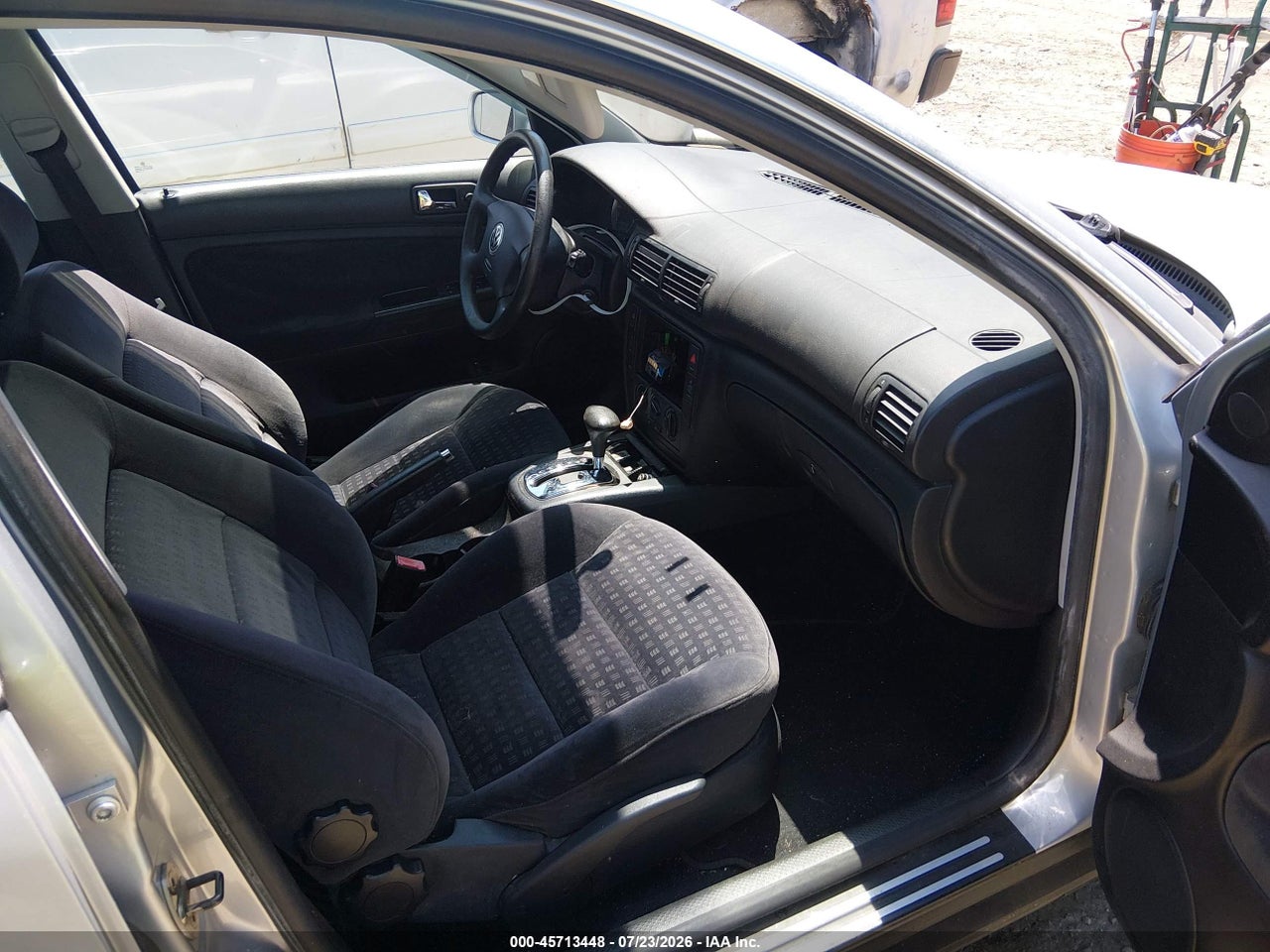 2003 VOLKSWAGEN PASSAT GLS · 5/11