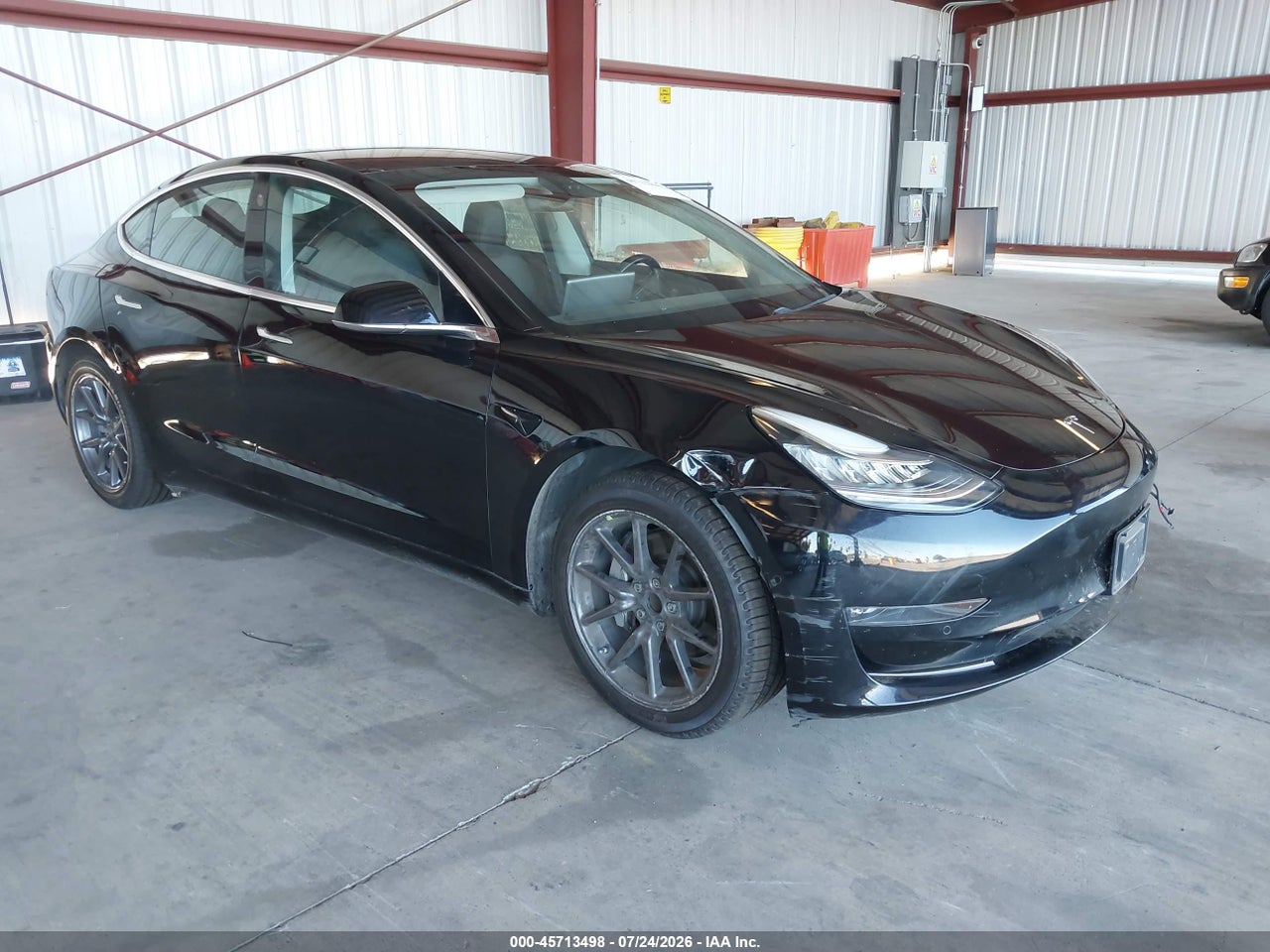 5YJ3E1EA5JF****** · 2018 TESLA MODEL 3 LONG RANGE/MID RANGE