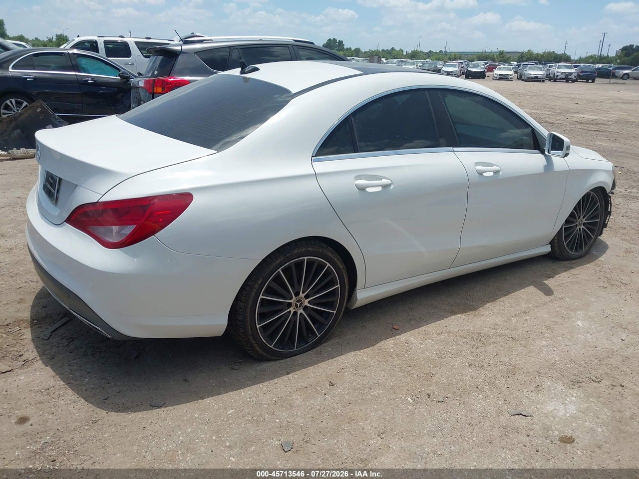 2018 MERCEDES-BENZ CLA 250 · 4/11